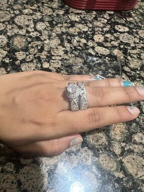 Sparkling Silver-Tone Bridal Ring Set - White Cubic Zirconia